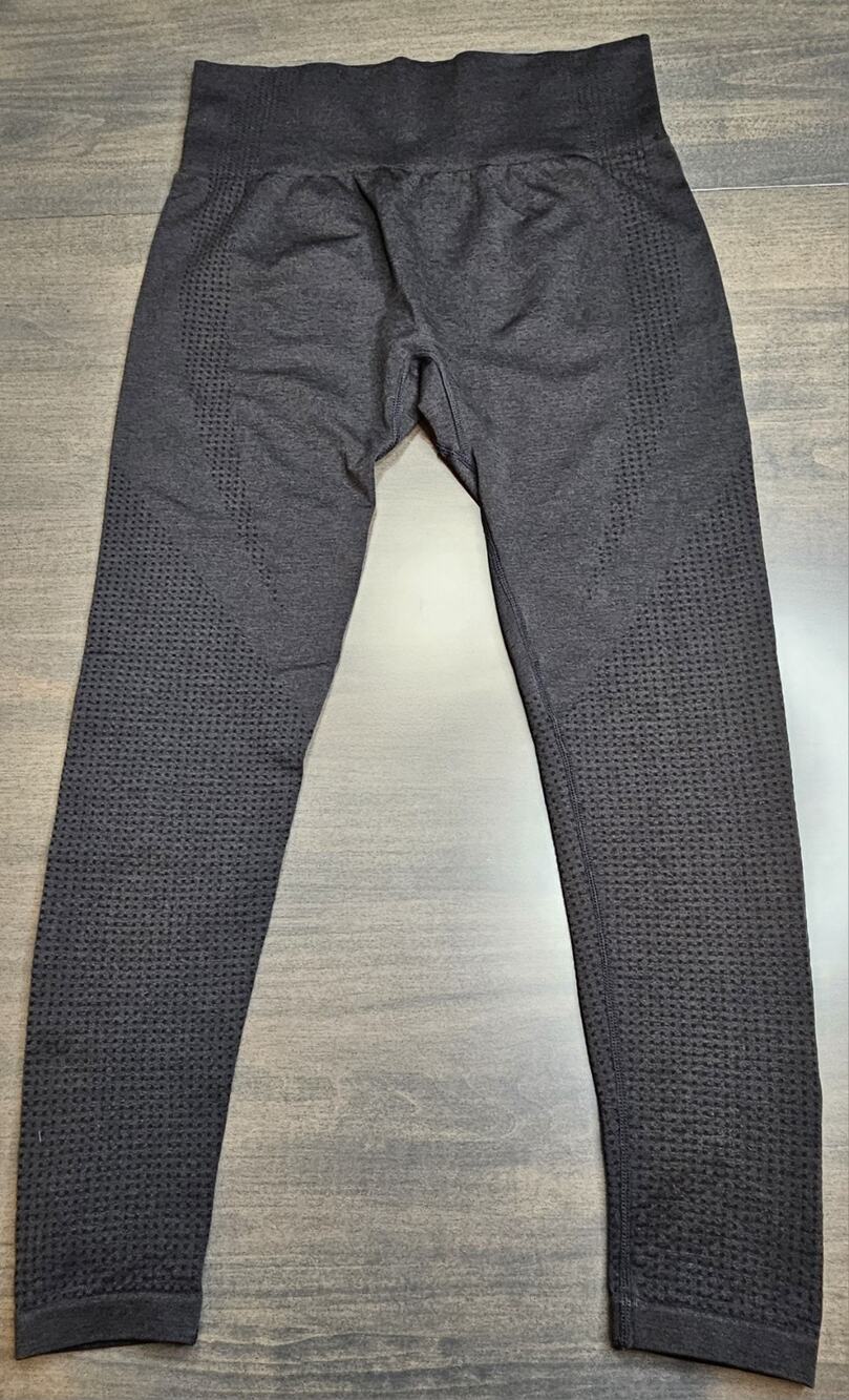 MiniBeast High Waisted Textured Leggings Sz Large Black 23" Inseam
